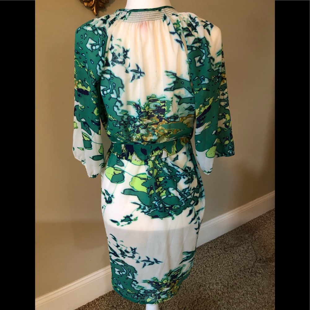 Collective concepts size M wrap dress